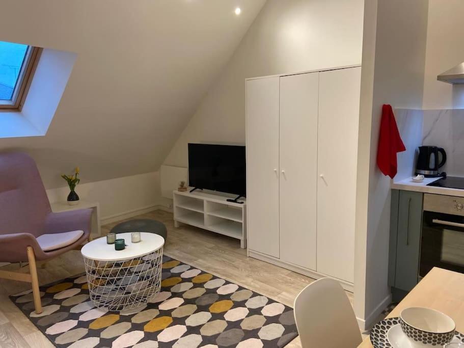 Appartement Cocon Au Calme En Hyper Centre à Château-Renault Extérieur photo