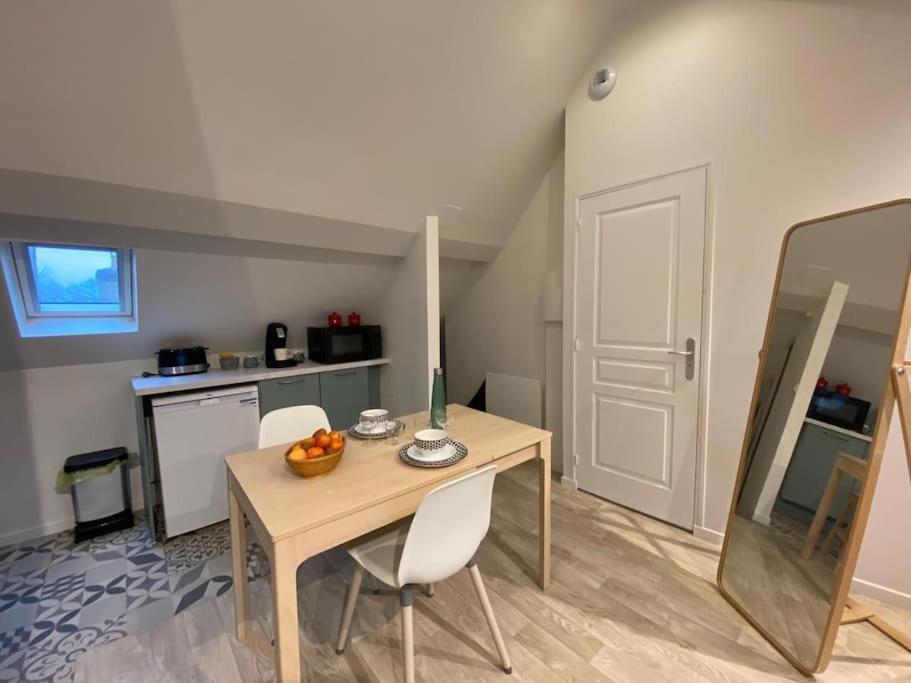 Appartement Cocon Au Calme En Hyper Centre à Château-Renault Extérieur photo