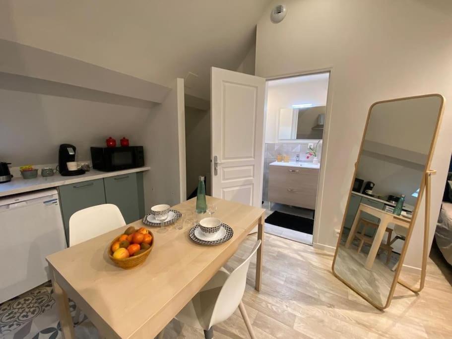 Appartement Cocon Au Calme En Hyper Centre à Château-Renault Extérieur photo